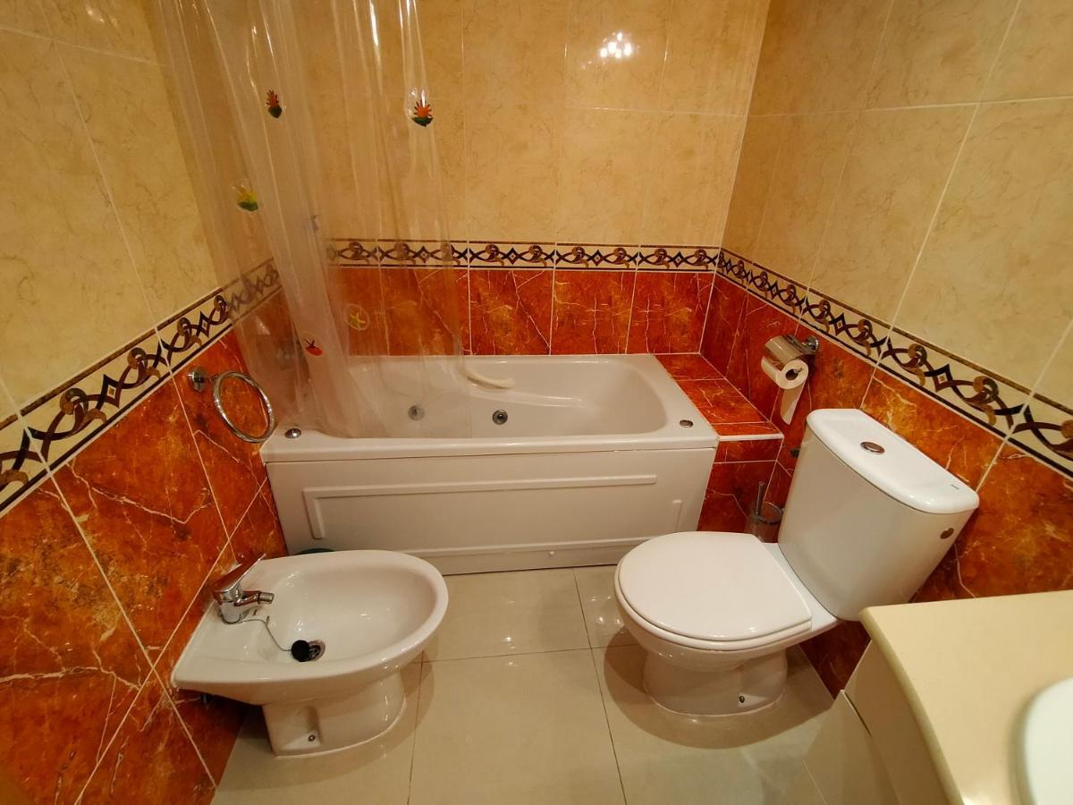 Apartamento ACV - Vistamar II-1ª linea planta 3 sur Oropesa del Mar Exterior foto