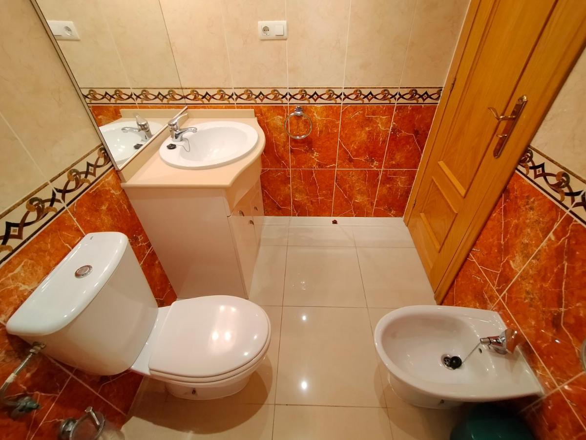 Apartamento ACV - Vistamar II-1ª linea planta 3 sur Oropesa del Mar Exterior foto