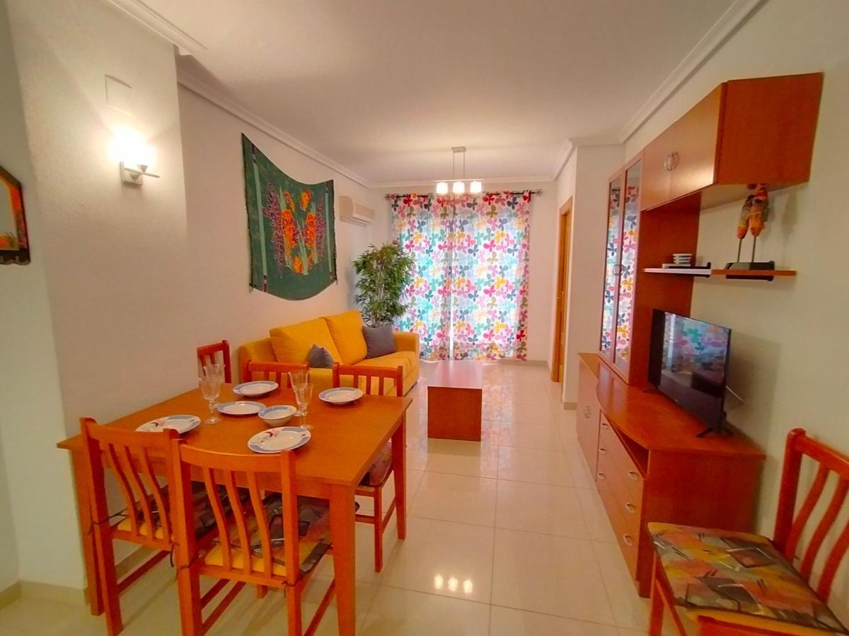 Apartamento ACV - Vistamar II-1ª linea planta 3 sur Oropesa del Mar Exterior foto