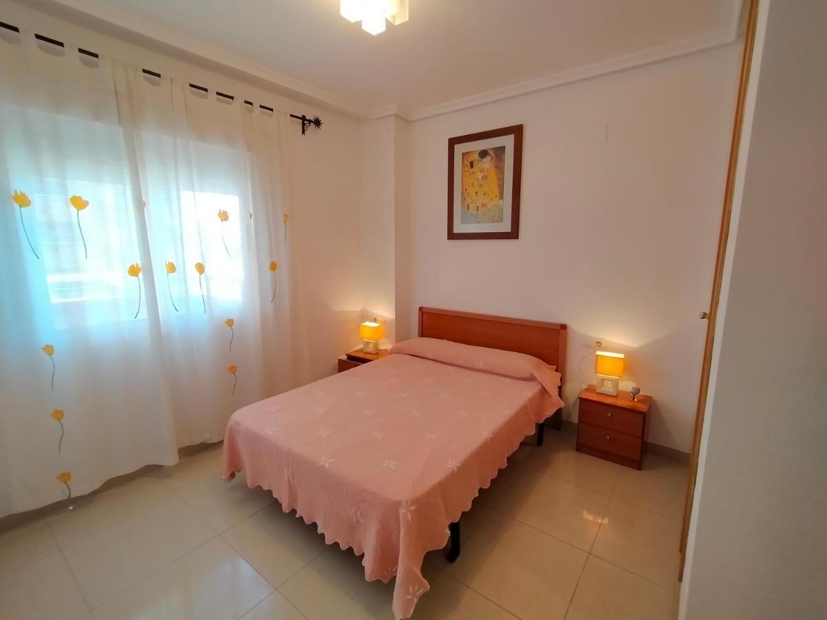 Apartamento ACV - Vistamar II-1ª linea planta 3 sur Oropesa del Mar Exterior foto